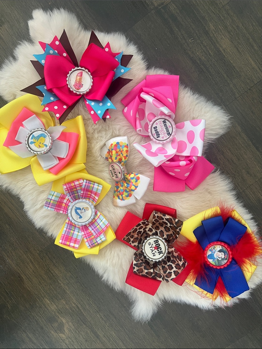 GIRLS HAIR BOW